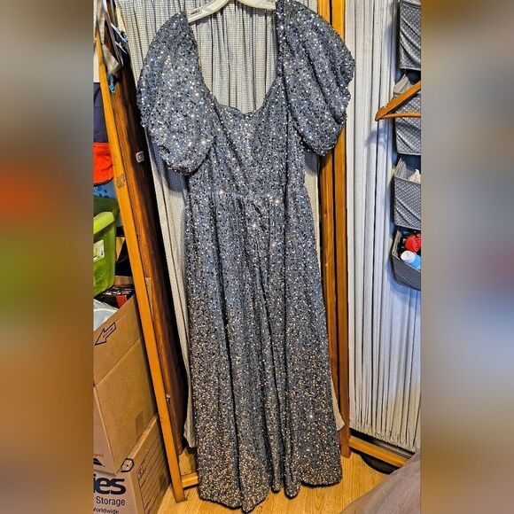 Faeriesty sequined dress - Picture 2 of 9